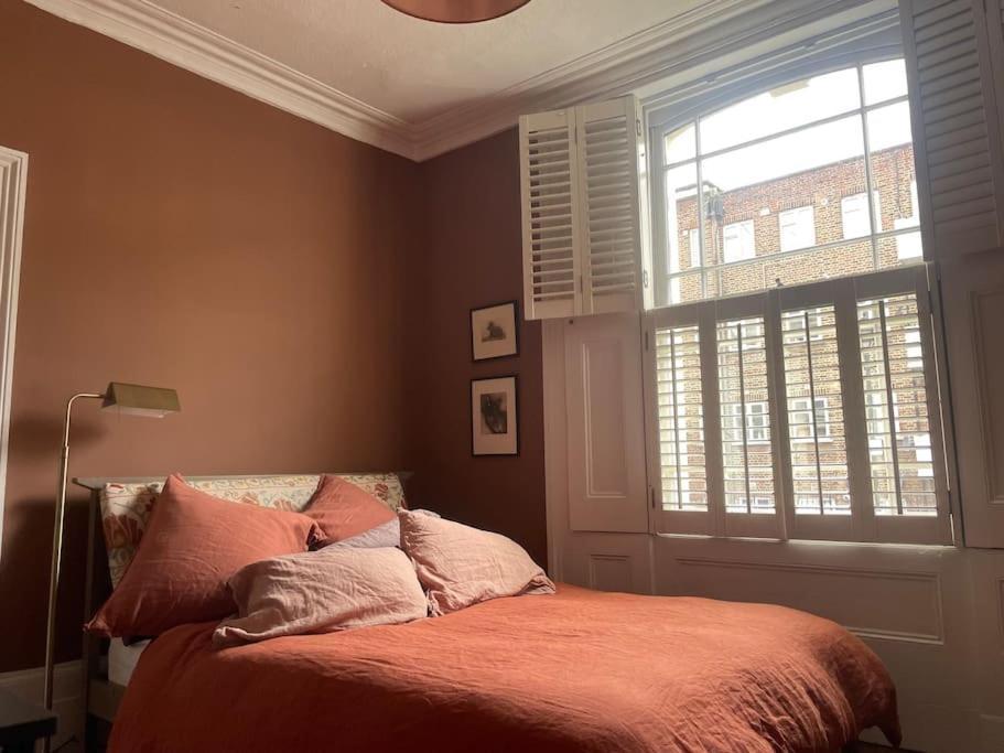 Beautiful London Victorian House, Sleeps 12 Villa Luaran gambar